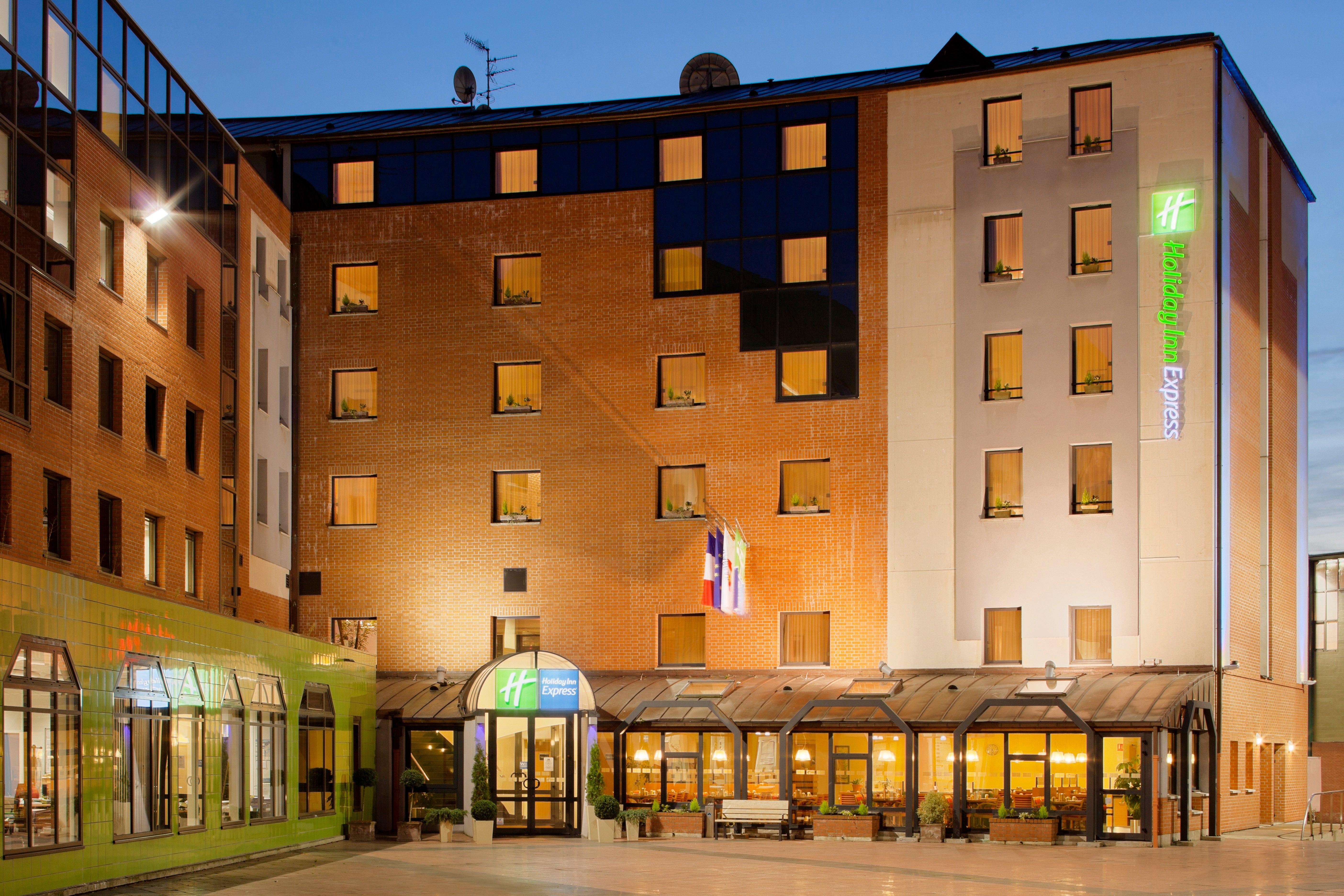 Holiday Inn Express Arras By Ihg Kültér fotó