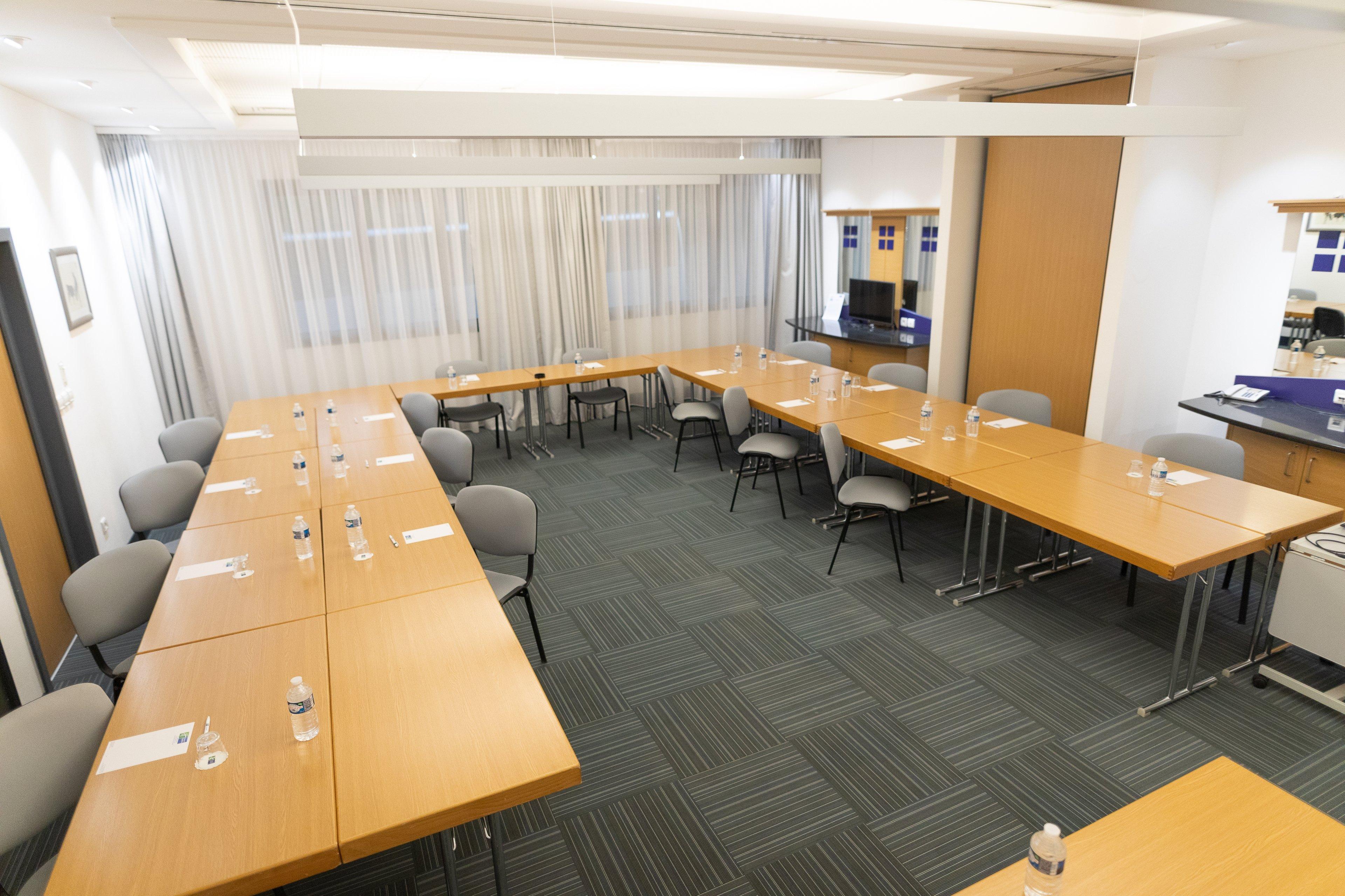 Holiday Inn Express Arras By Ihg Kültér fotó