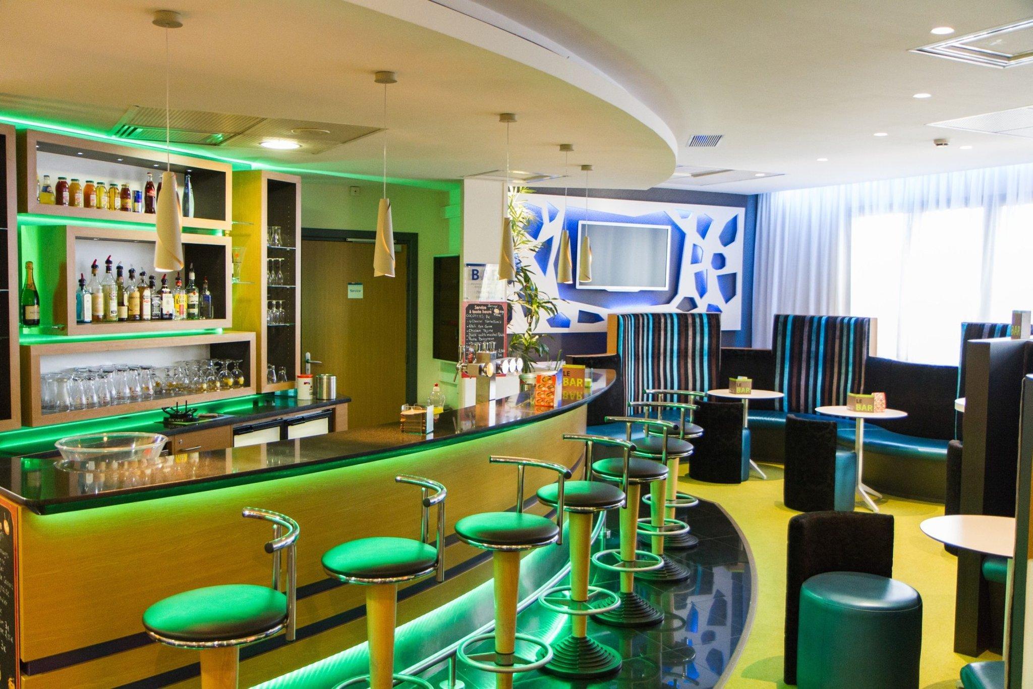 Holiday Inn Express Arras By Ihg Kültér fotó