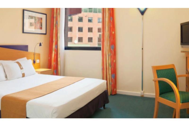Holiday Inn Express Arras By Ihg Kültér fotó